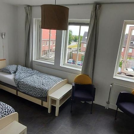 Airbnb 'Logeren Aan Het Plein' In Het Centrum Van Meppel Kültér fotó