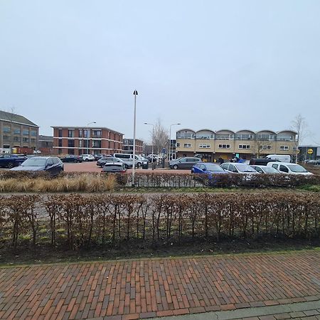 Airbnb 'Logeren Aan Het Plein' In Het Centrum Van Meppel Kültér fotó