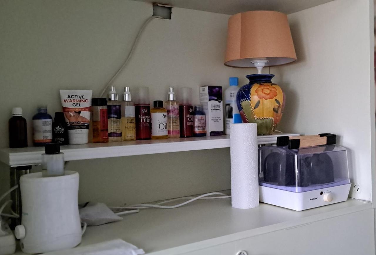 Airbnb 'Logeren Aan Het Plein' In Het Centrum Van Meppel Kültér fotó