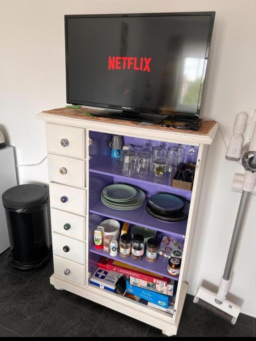 Airbnb 'Logeren Aan Het Plein' In Het Centrum Van Meppel Kültér fotó