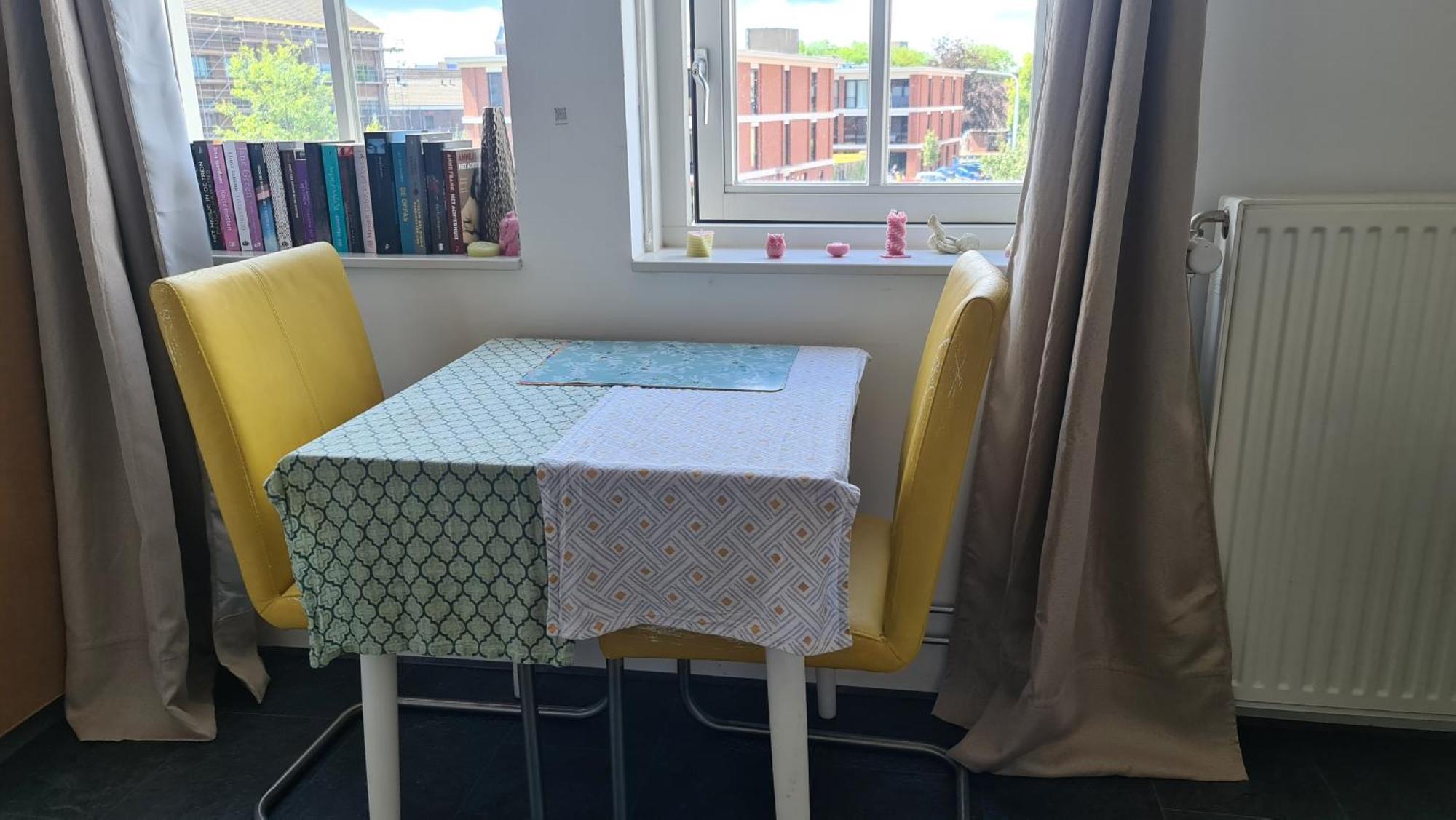 Airbnb 'Logeren Aan Het Plein' In Het Centrum Van Meppel Kültér fotó